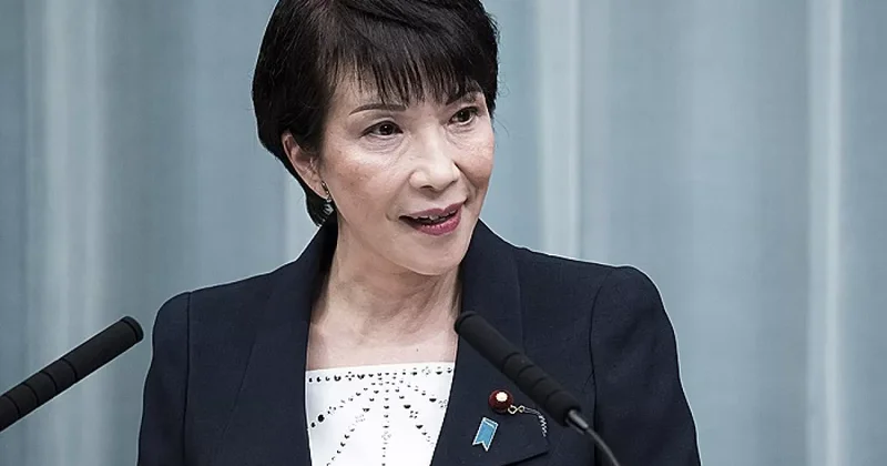 Премьер Японии рассматривает досрочный роспуск парламента