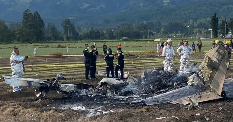 Самолет с музыкантами рухнул после взлёта в Колумбии Minval Politika