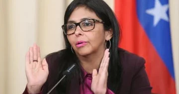 Delsi Rodrigezin dəyişməz tarazlığı...