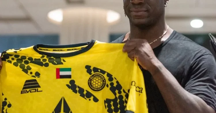 Balotelli rəsmən Əl İttifaq da 2.5 illik müqavilə