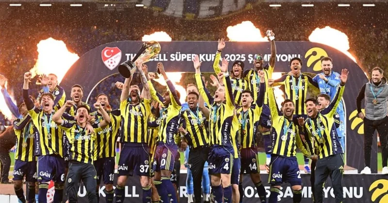 “Fənərbağça”nın futbolçularına 1,5 milyon avro mükafat verildi