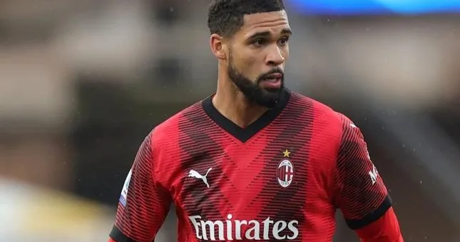 İtaliya nəhəngləri oyunçularını dəyişir?