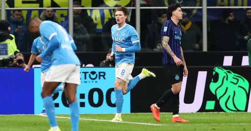 A Seriyası: “Napoli” “İnter” səfərindən bir xalla qayıdır