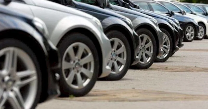 İkinci əl avtomobil bazarında SON DURUM VİDEO