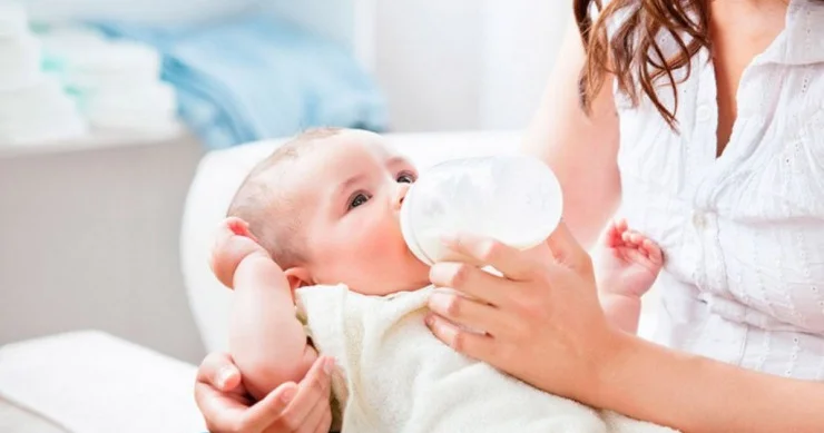 Ananın əli niyə ağrını azaldır? KONKRET