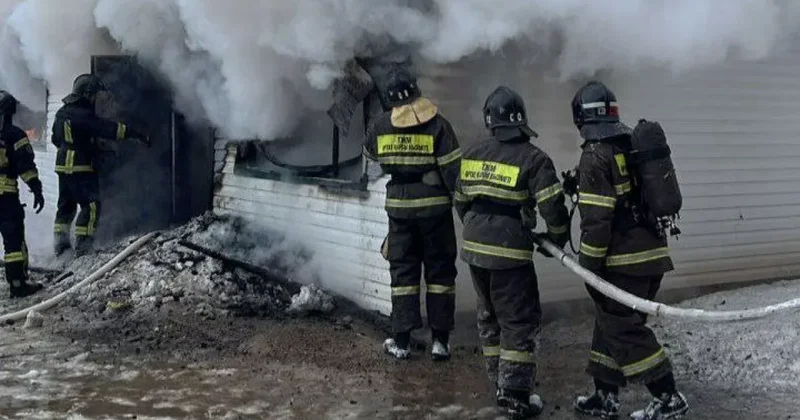 МЧС Казахстана предотвратило трагедию в Караганде, спасены 25 человек