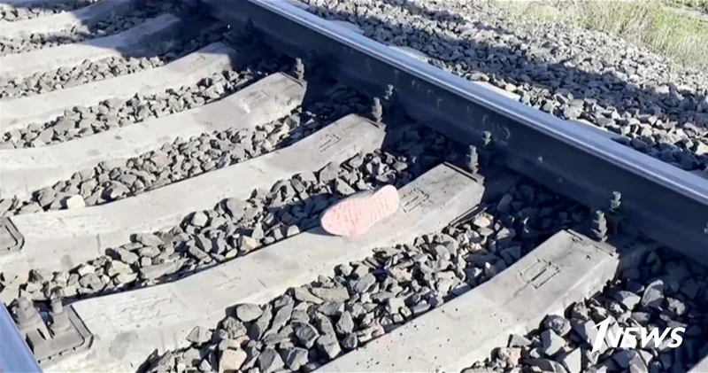 В Азербайджане поезд насмерть сбил человека