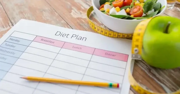 Aclıq olmadan “cavanlaşma”: Amerikalı alimlərdən yeni pəhriz modeli