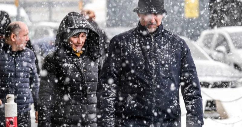 Türkiyədə uçuşlar ləğv edilir, məktəblər bağlanır Bu səbəbdən