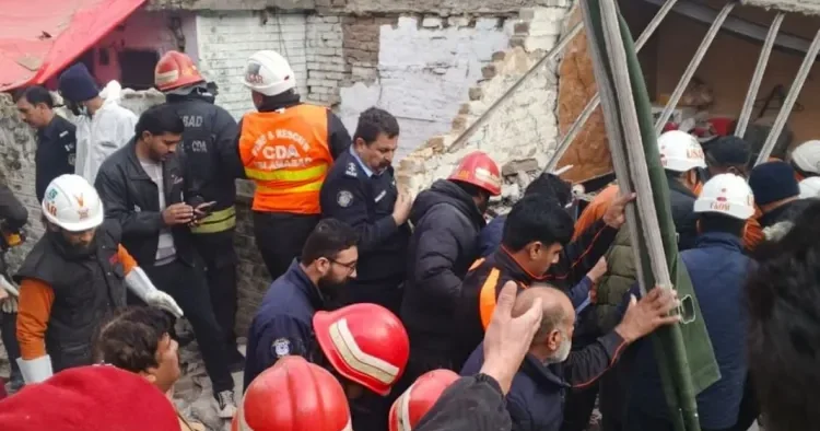 Pakistanda toyda partlayış Bəy və gəlin həlak oldular