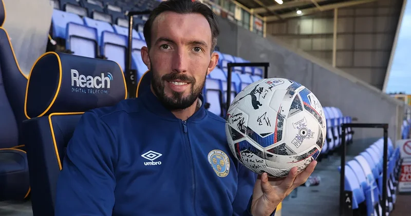 İngiltərəni silkələyən olay: Futbolçu 2816 oyuna pul qoyuluşu edib