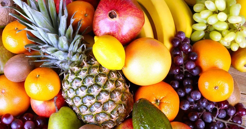 Что есть для укрепления иммунитета зимой: диетологи назвали 6 лучших фруктов