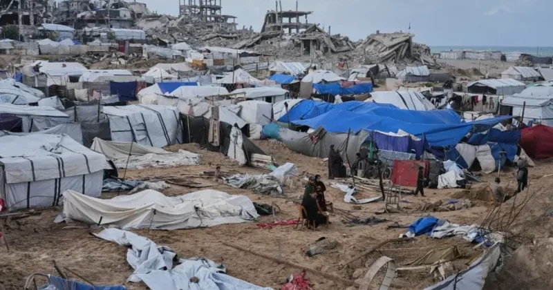 İsrailin Qəzzaya gecə hücumları olub, üç fələstinli ölüb