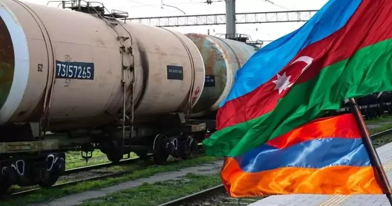 18 vaqonlu qatar yola çıxdı! Azərbaycan Ermənistan arasında 979 ton benzin daşındı
