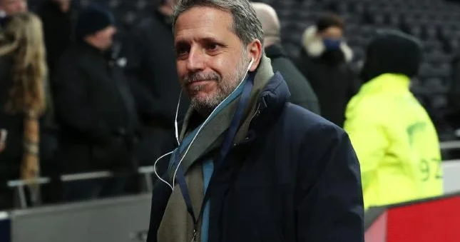 Paratiçi yenidən Tottenhem dən gedir