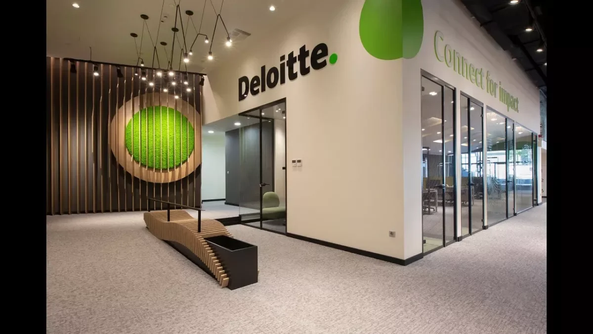 FT: Deloitte в США отменяет программы в области многообразия