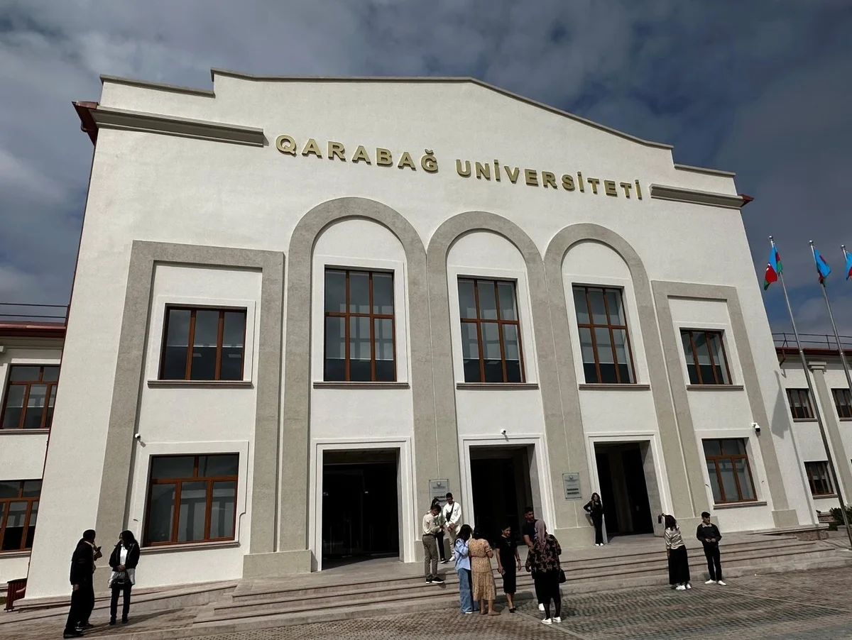 Qarabağ Universitetində ilk imtahan: Tələbələr təəssüratlarını bölüşdülər FOTO