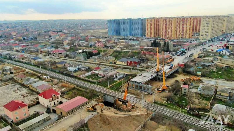 Sumqayıtı Saray qəsəbəsi ilə birləşdirən körpünün tikintisi nə yerdədir? FOTO/VİDEO