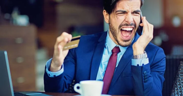 Bank Avrasiya nın adı Şikayət indeksində 1 ci yerdədir