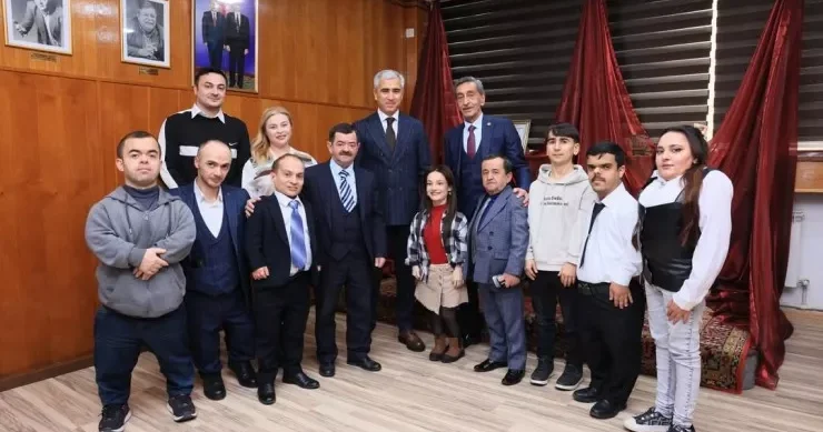 Anar Ələkbərov Bakı Balacalar Teatrında FOTOLENT