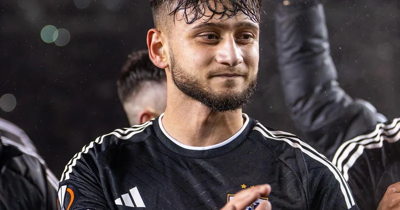 Transfer rekordu artıq Axundzadəyə məxsusdur FOTO