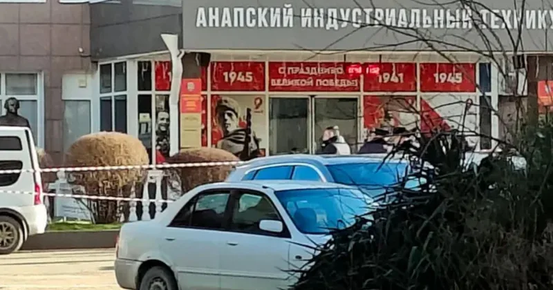 Студент с ружьем напал на техникум в России: убит охранник