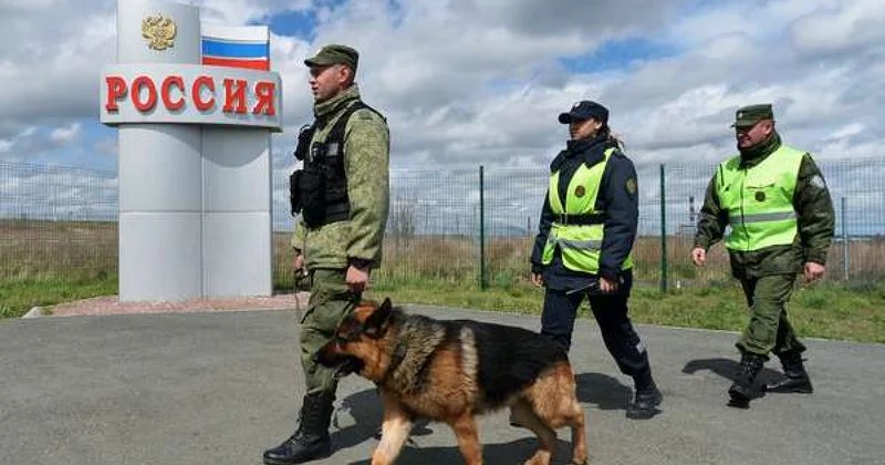 Вэнс уехал из Баку, а Москва настаивает наш комментарий