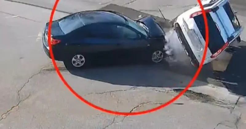 В Баку протаранили машину водителя, ехавшего на свой зелёный ВИДЕО