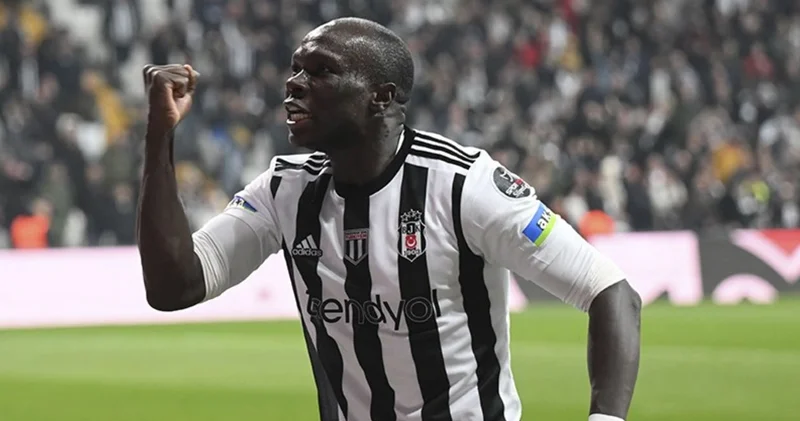 Neftçi nin heyətinə düşə bilməyən Abubakar bu kluba keçə bilər