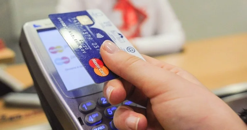 Rusiyada bank kartlarına nəzarət sərtləşir