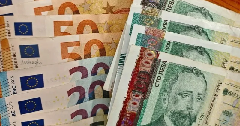 Bolqarıstan iqtisadiyyatının avroya keçiddən sonra ilk nəticələri açıqlanıb