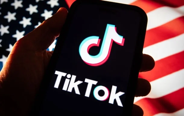 TikTok un satışı dörd maraq qrup ilə müzakirə edilir