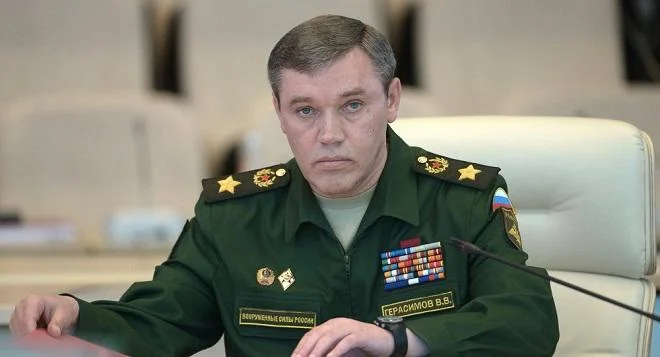 Rusiyanın Kursk hücumu: Gerasimov yoxlama apardı