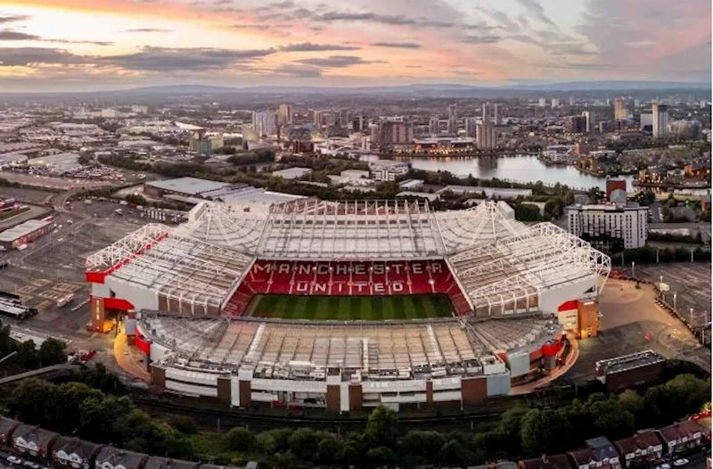 “Old Trafford” söküləcək