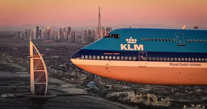 KLM приостанавливает полеты в Дубай