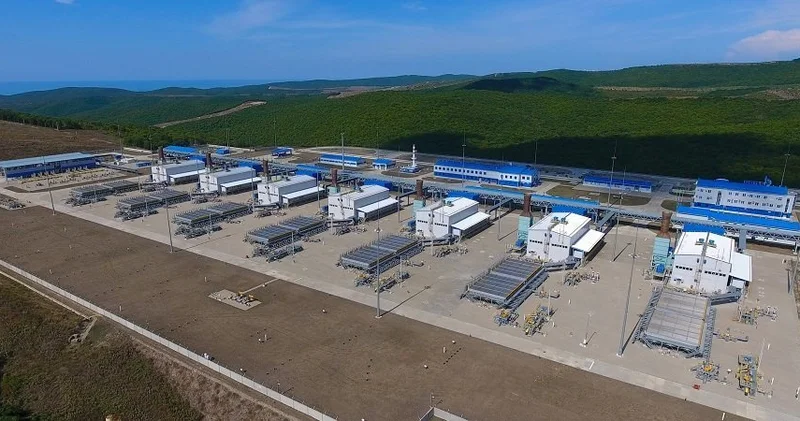 Украина атаковала в России одну из самых мощных газокомпрессорных станций в мире Minval Politika