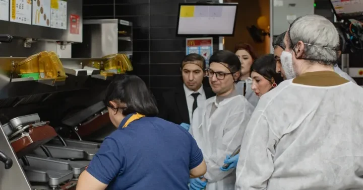 McDonald’s yenə təəccübləndirdi...