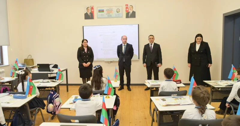 Emin Əmrullayev Şuşada tədris prosesini izləyib