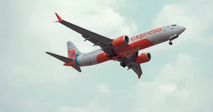 Самолет Air India Express совершил жесткую посадку в Тайланде: повреждена носовая стойка шасси