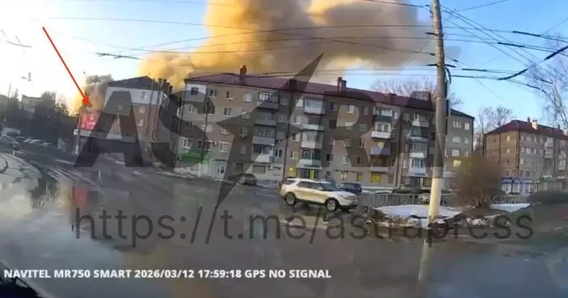 ASTRA представила видео с моментом попадания ракеты ВСУ по заводу Группа Кремний Эл в России