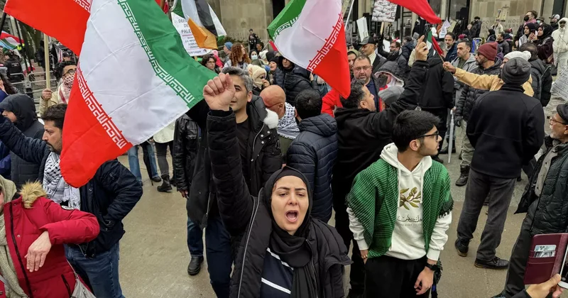 “ABŞ Yaxın Şərqdə çıxılmaz vəziyyətə düşür: qələbə mümkün deyil, geri çəkilmək də çətindir“ “Advance“