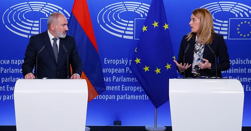 Пашинян: Миссия наблюдателей ЕС продолжает свою деятельность в Армении