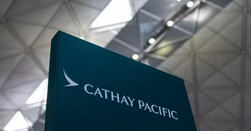 Cathay Pacific сократит количество рейсов