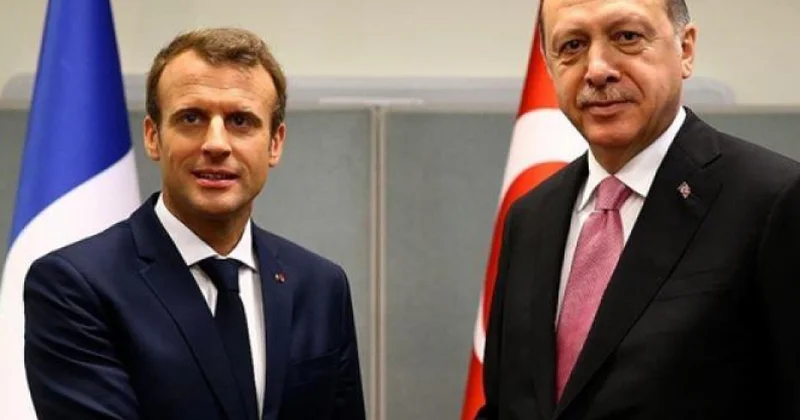 Türkiyə Prezidenti fransalı həmkarı ilə bölgədə sülh üçün diplomatik vasitələrin əhəmiyyətindən bəhs edib