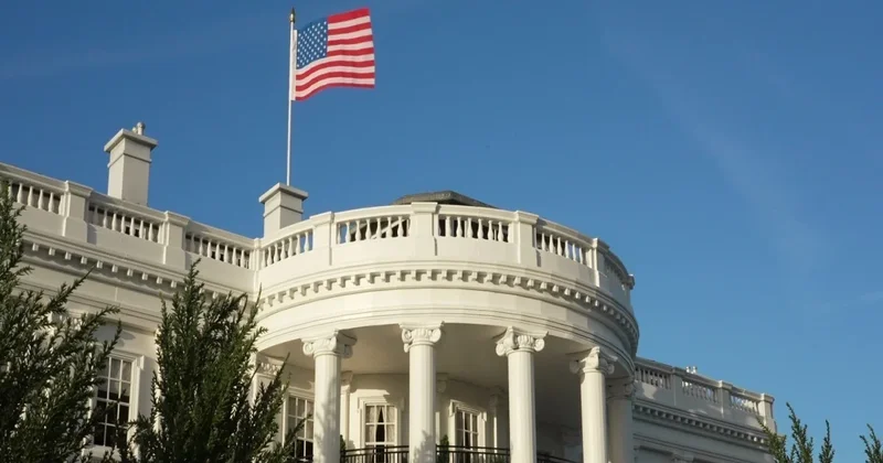 Белый дом подтвердил проведение прямых переговоров между Ираном и США