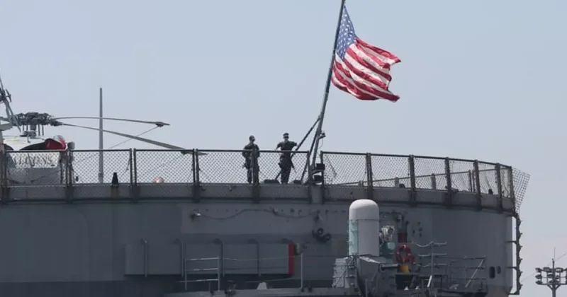 Axios: Военные корабли США пересекли Ормузский пролив и вернулись обратно