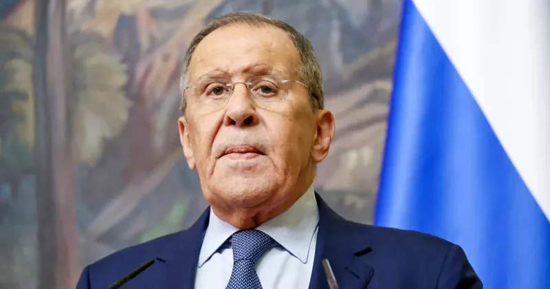 Лавров: Родители должны были научить нынешних европейских ньюсмейкеров, что подслушивать грешно