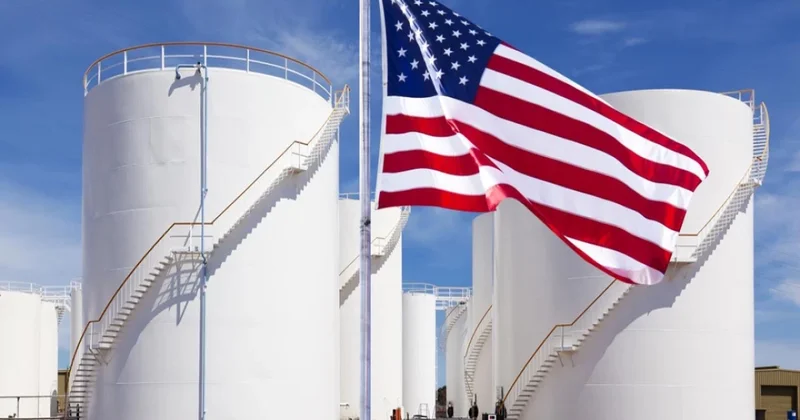 США выделяют 8,5 млн баррелей нефти из стратегических резервов четырём компаниям