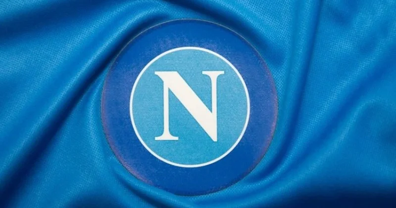 Napoli Fransa klubunun hücumçusu ilə danışıq aparır
