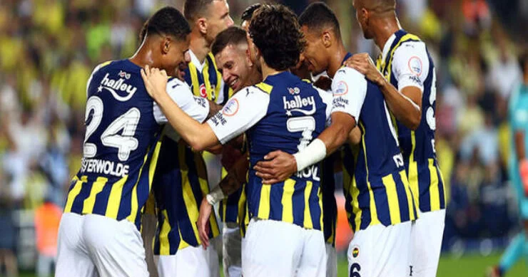 Fənərbağça dan ilk o GEDİR